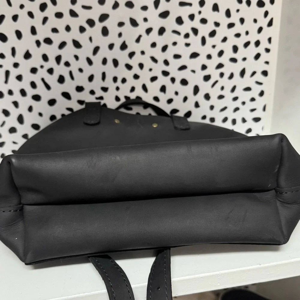 Portland Leather Goods Black Shadow Mini Cross Body Tote Bag - Picture 4 of 4